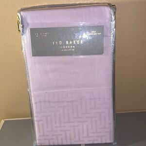 🪻TED BAKER 100% Cotton Pink T-Border Set of 2 King Pillowcases NWT